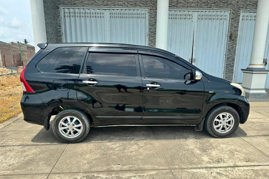 Toyota Avanza